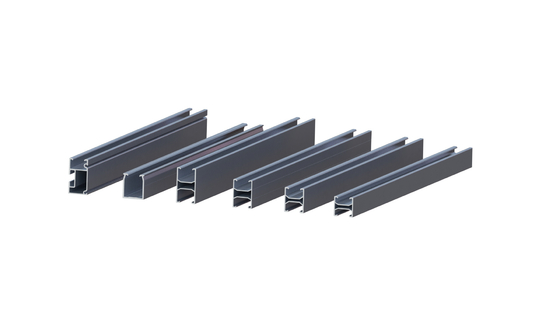 Supporti di alluminio fotovoltaici naturali del tetto del metallo delle rotaie di montaggio del pannello solare AL6005